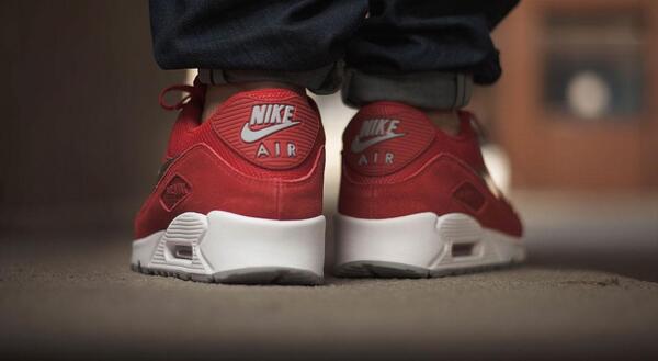 Nike Air MAx 90 Essential 